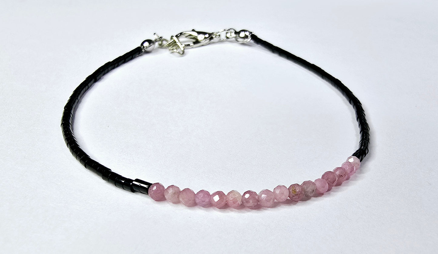 Black Line - Rosa Turmalin