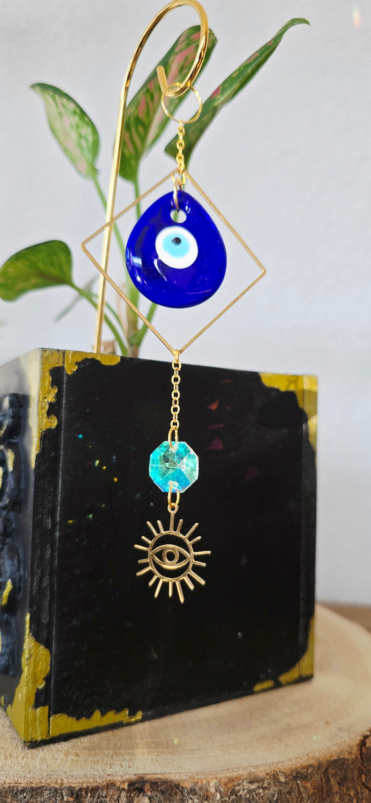 Incila / Sonnenfänger für Pflanzen